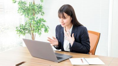 AI面接とは？採用担当者の業務負担が劇的に改善する理由を解説